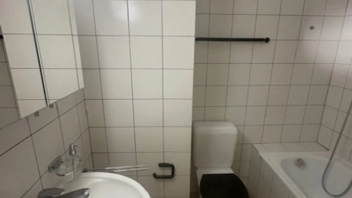 Apartment for rent - Ruelle De L'hôtel-De-Ville 3, 2520 La Neuveville - Photo 4