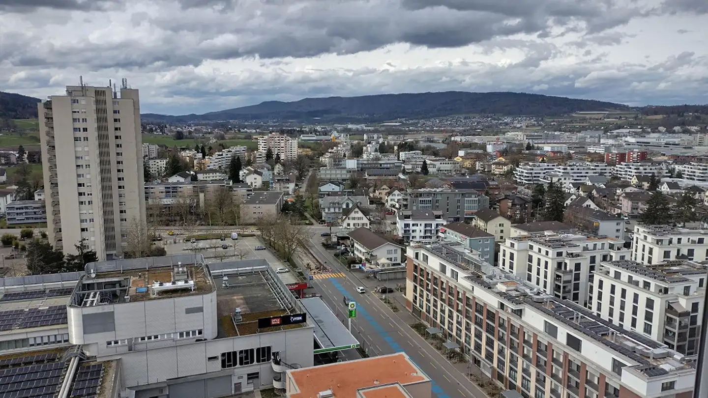 Attique à louer - Ostring 12, 8105 Regensdorf
