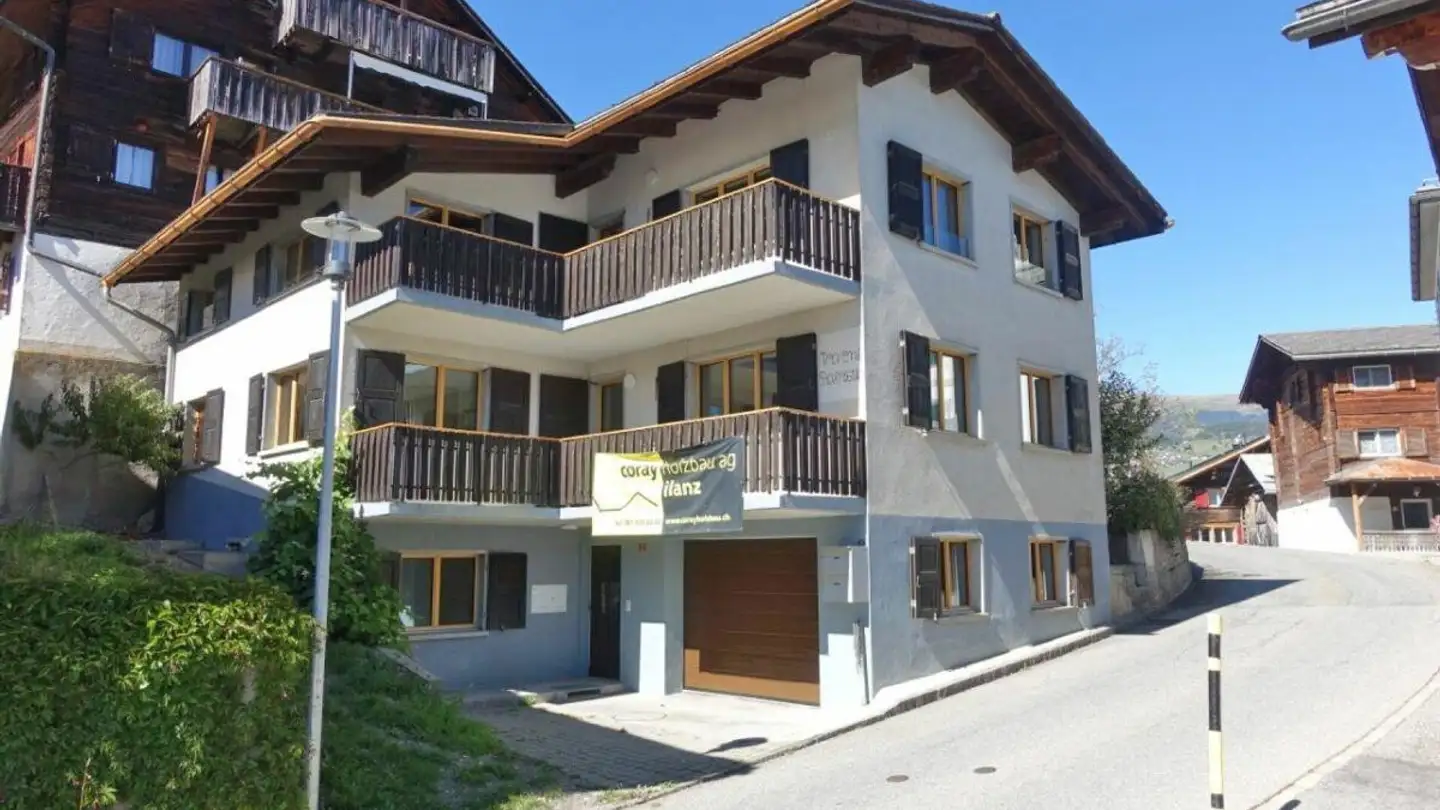 Apartment for sale - Via Demvitg 2, 7141 Luven