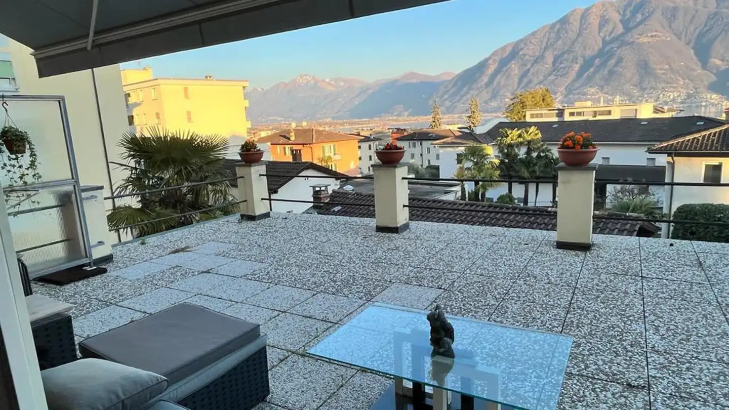 Appartement à louer - Via San Gottardo 64, 6648 Minusio