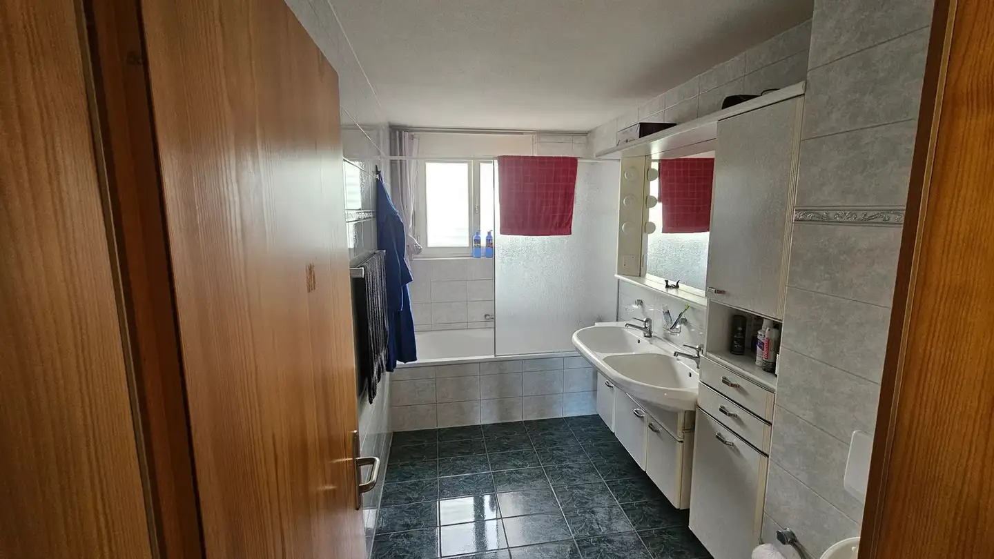 Apartment for rent - 6064 Kerns - Photo 4