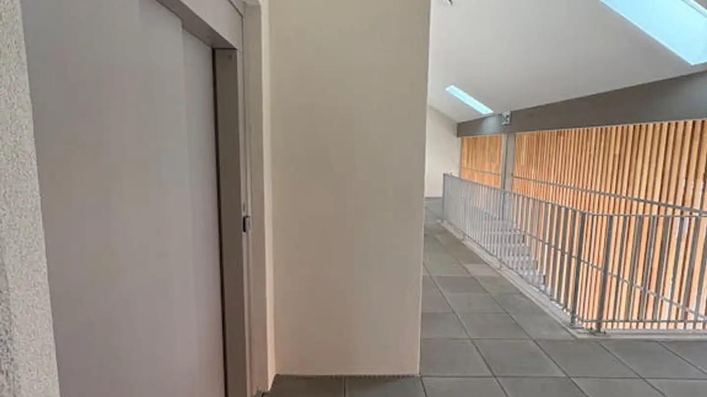 Appartamento in affitto - Route Du Bas-Du-Village, 1789 Lugnorre - Photo 2