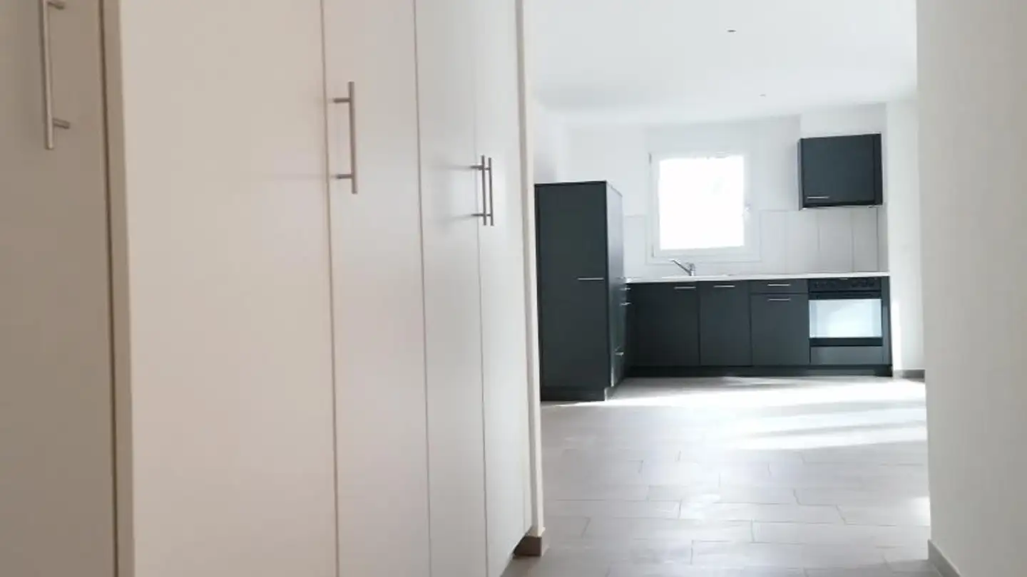 Apartment for rent - Avenue De La Gare 12, 1523 Granges-près-Marnand - Photo 3