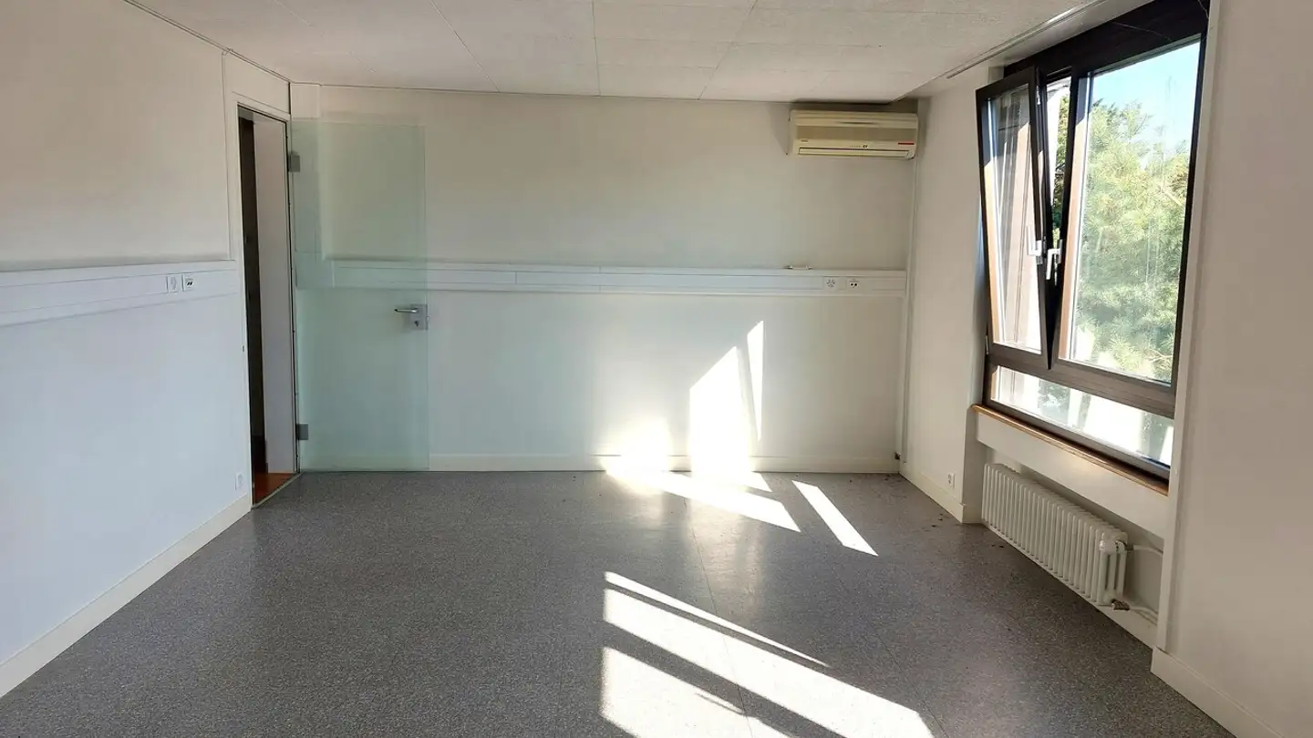 Commerciale in affitto - Rue De Lausanne 55, 1110 Morges - Photo 2