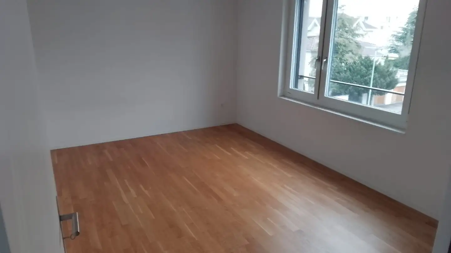 Zimmer mieten - Rue Du Faucon / Falkenstrasse 8, 2502 Biel/Bienne - Foto 2