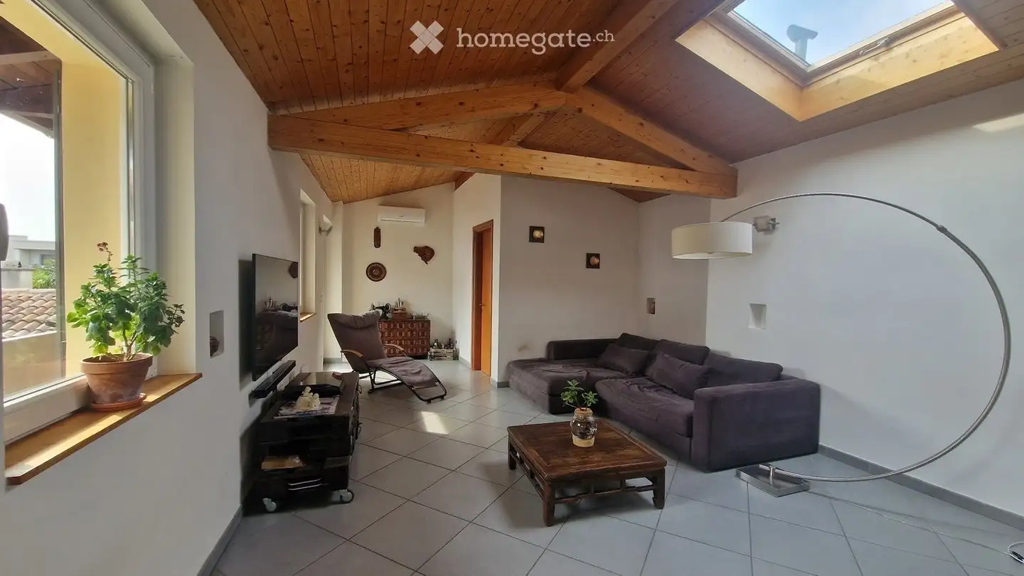 Appartement à louer - 6852 Genestrerio