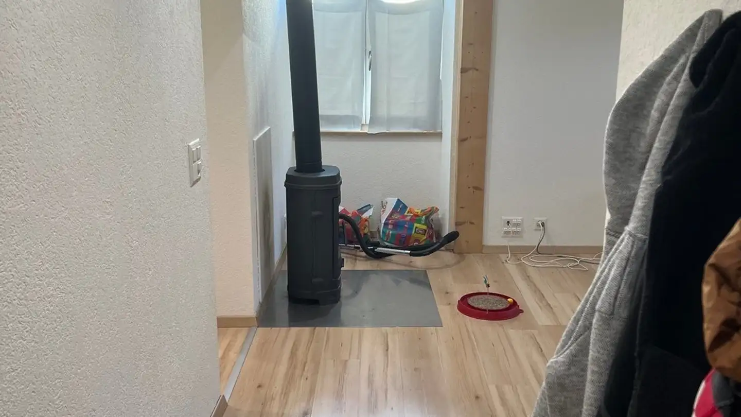 Appartamento in affitto - Quartier Du Milieu 80, 2127 Les Bayards - Photo 2