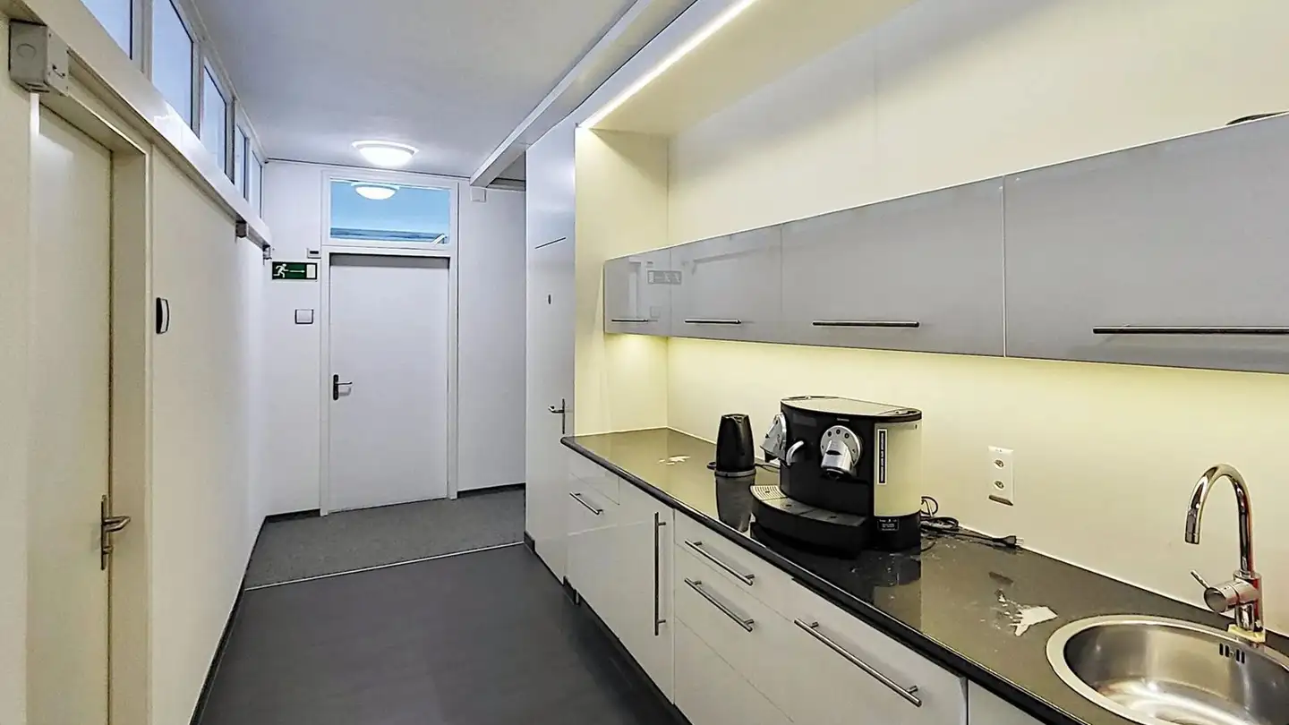 Office space for rent - Eichtalstrasse 55, 8634 Hombrechtikon