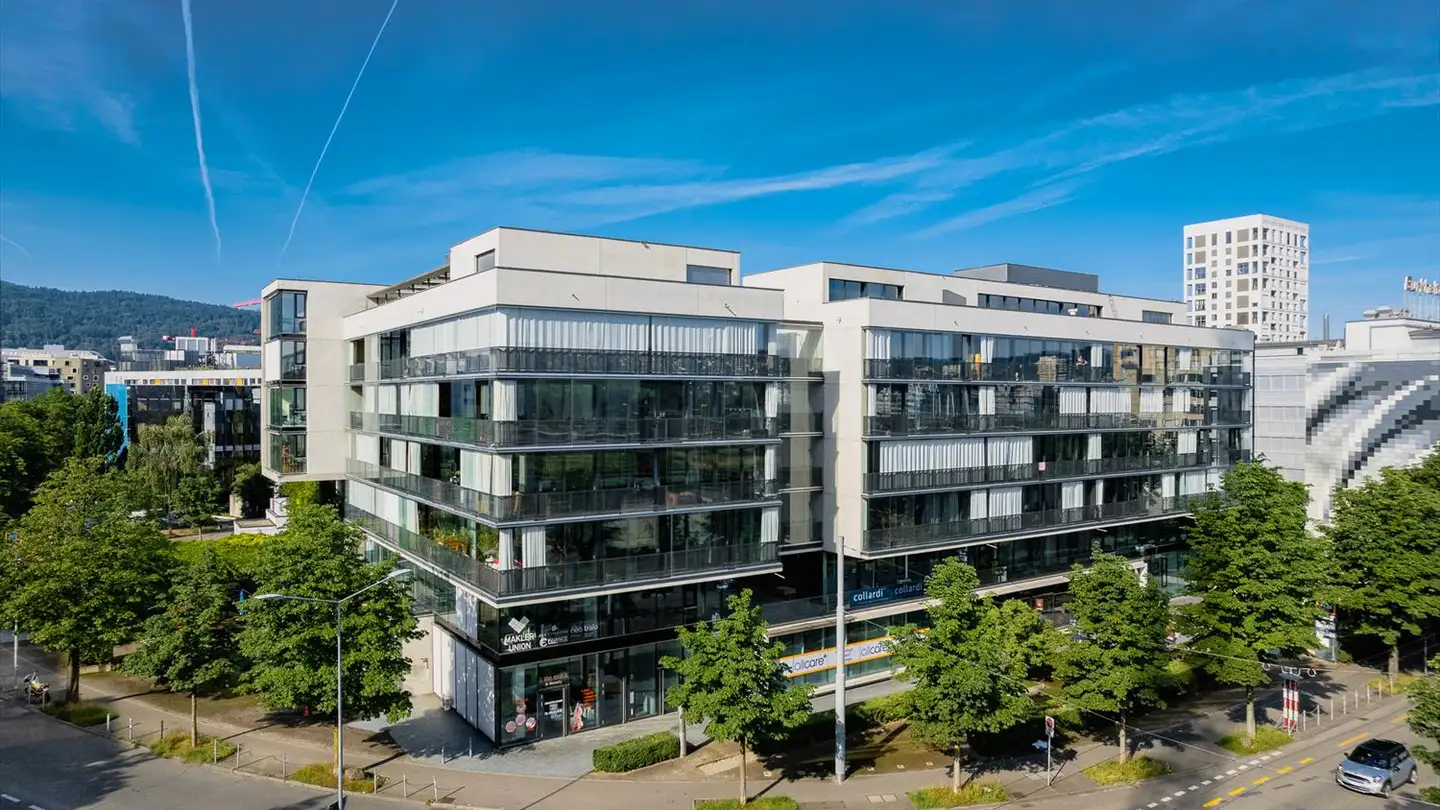 Tiefgaragenstellplatz mieten - 8048 Zürich