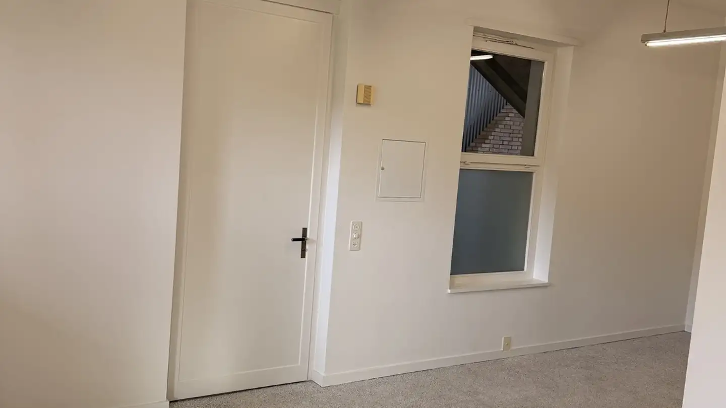 Bürofläche mieten - Kirchlindachstrasse 7, 3053 Münchenbuchsee - Foto 3