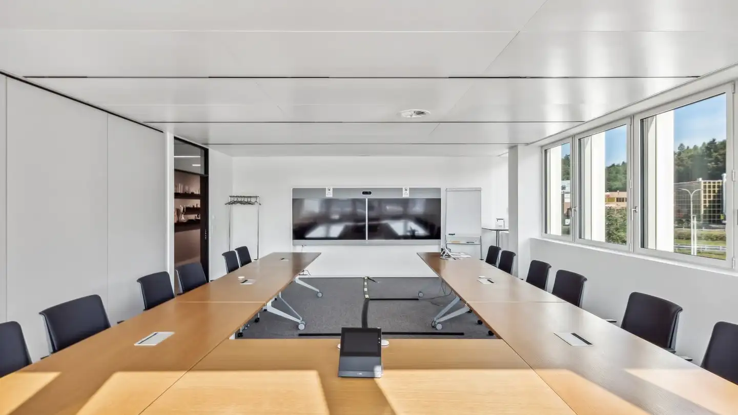 Bureau à louer - Gwattstrasse 15, 8808 Pfäffikon SZ - Photo 2