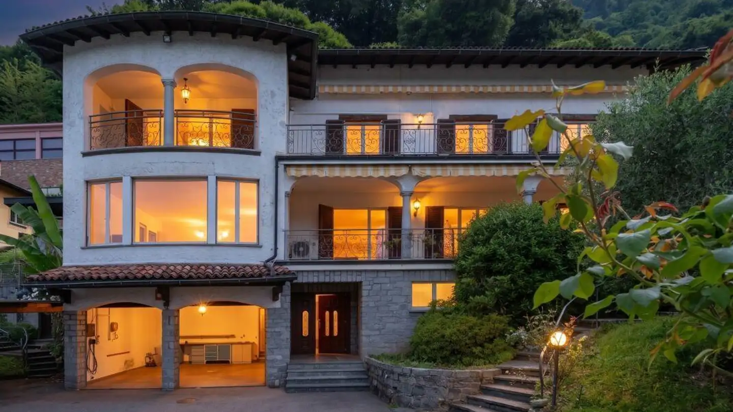 Villa for sale - Via Privata, 6919 Carabietta
