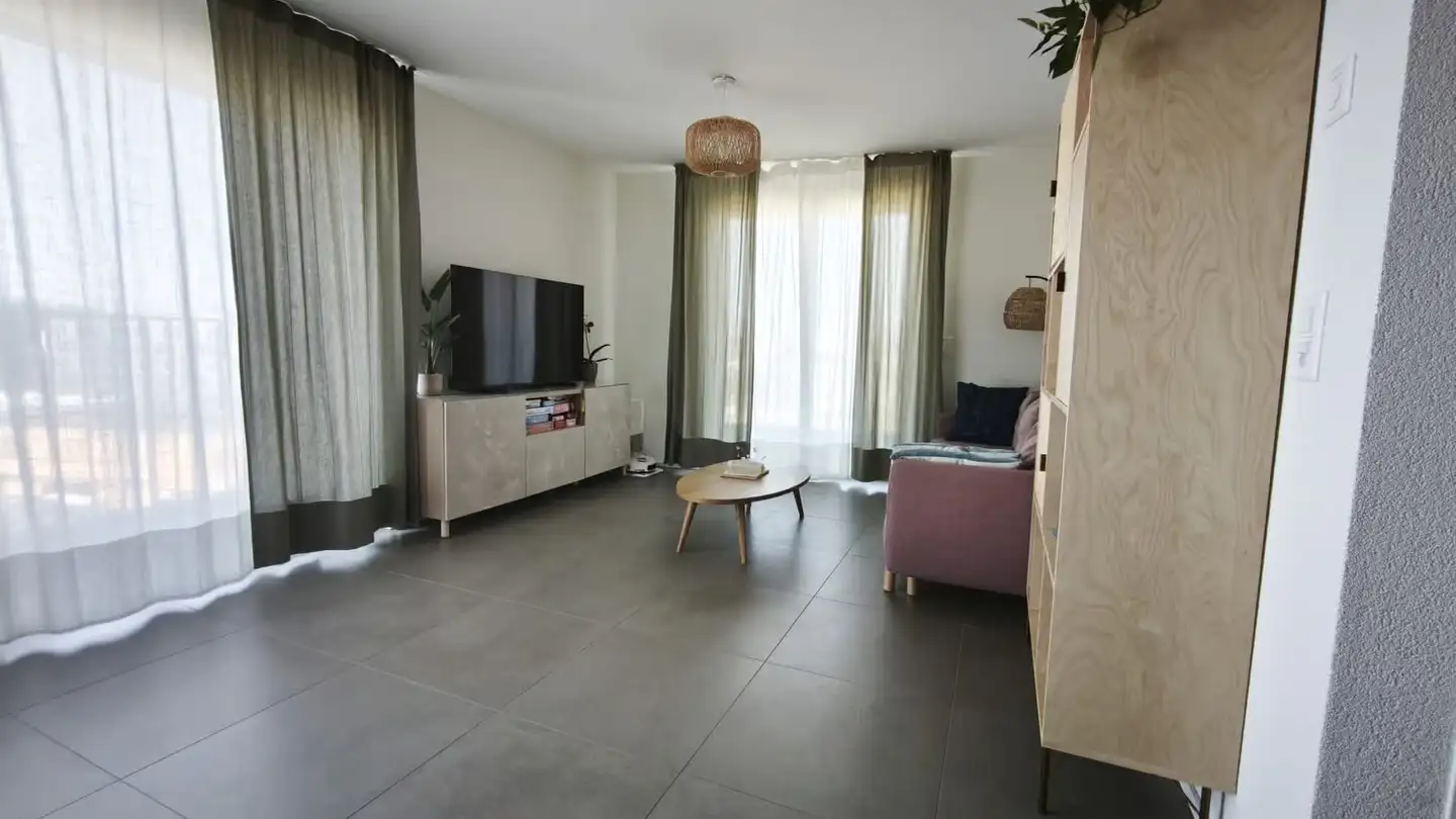 Dachgeschosswohnung mieten - Rue Du Chêne 41, 1020 Renens VD