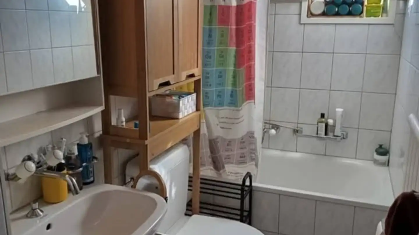 Single room for rent - Rue de la Serre 27, 2300 La Chaux-de-Fonds - Photo 3