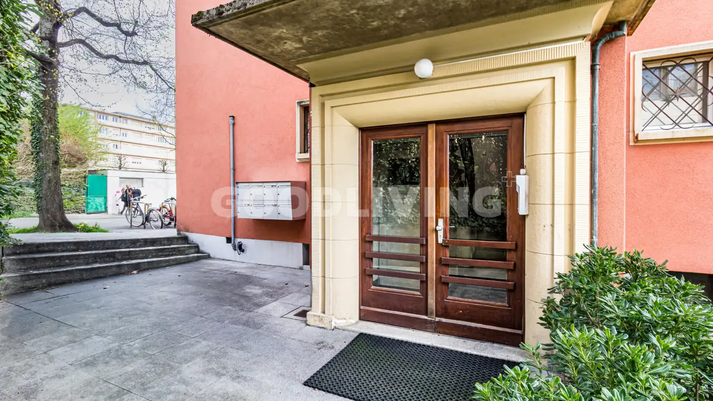 Residential building for sale - 1005 Lausanne - Photo 3