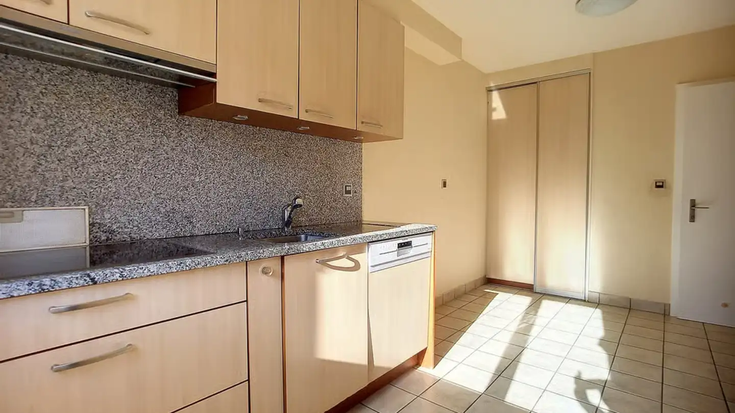 Apartment for rent - Rue Du Stade 13, 1950 Sion - Photo 3