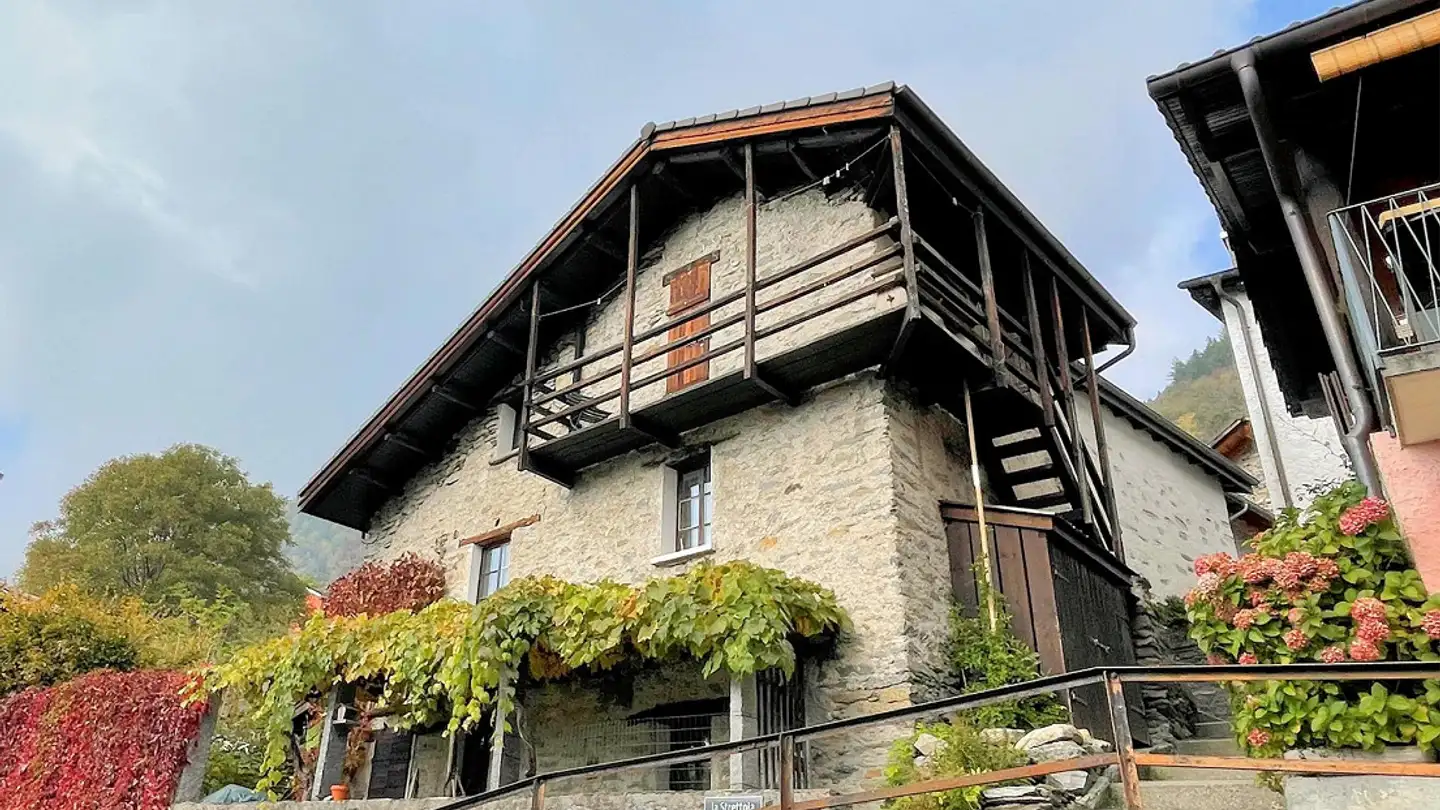 Maison à vendre - La Strettoia, 6584 Carena