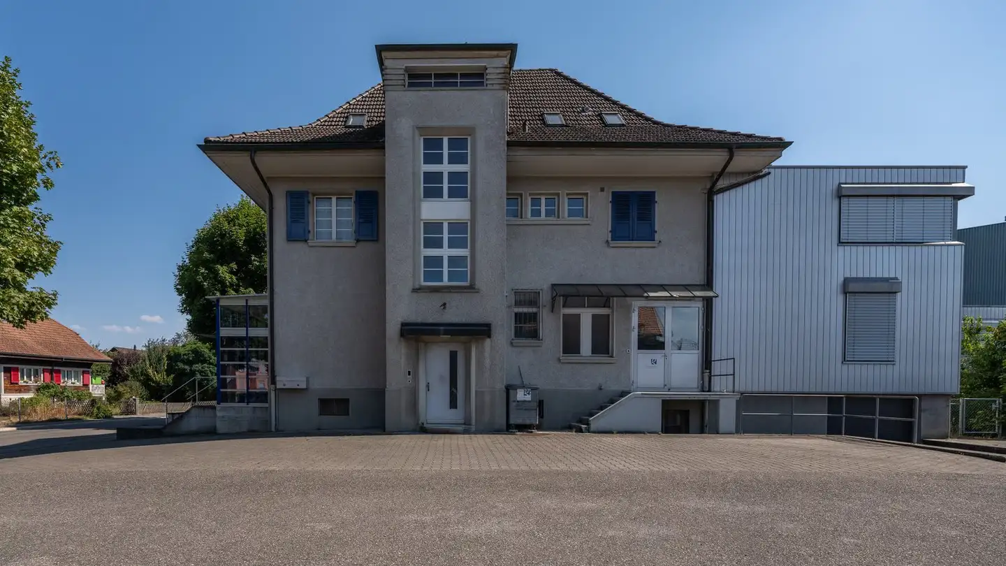 Bürofläche mieten - Bahnhofstrasse 9, 3312 Fraubrunnen - Foto 2