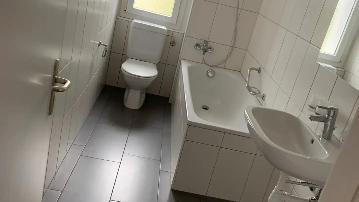 Apartment for rent - Verger l'Ecuyer 7, 2068 Hauterive NE - Photo 3