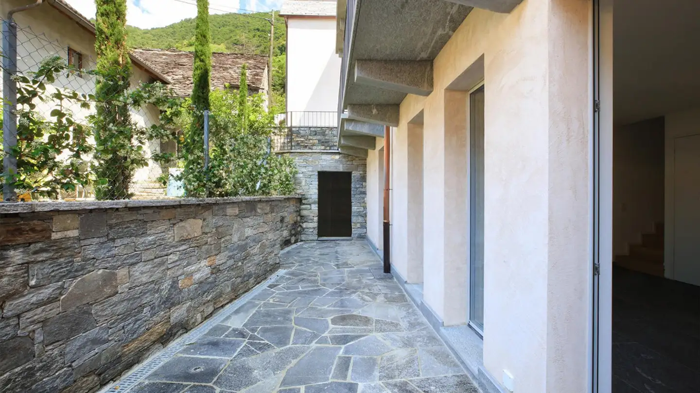 Edificio residenziale in vendita - 6596 Gordola - Photo 4