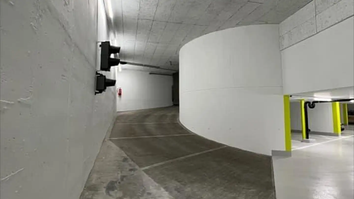 Parcheggio sotterraneo in affitto - Kanzleistrasse, 8004 Zürich - Foto 2