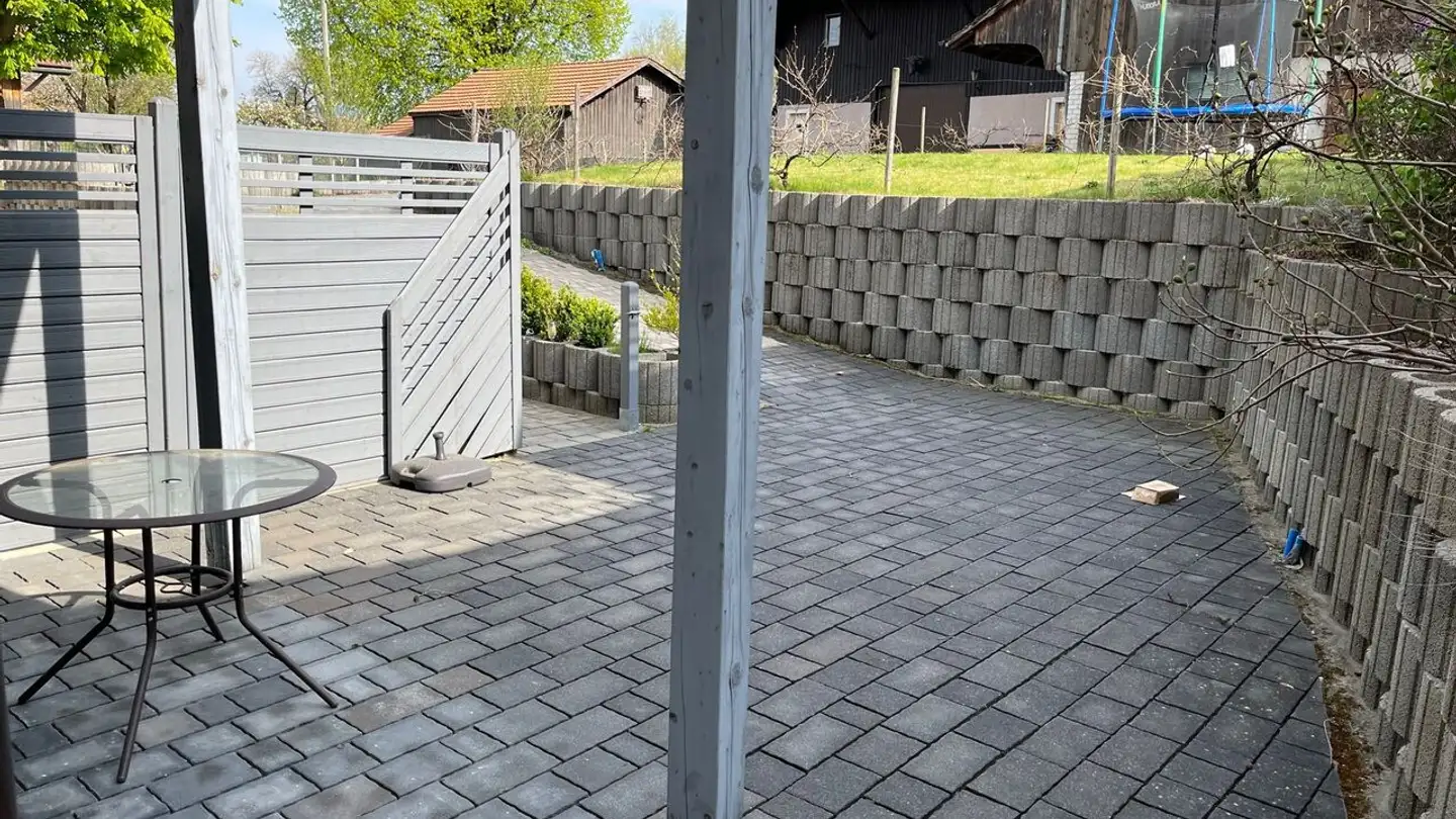 Attic flat for rent - Rue Dos Chez Mérat, 2854 Bassecourt - Photo 2