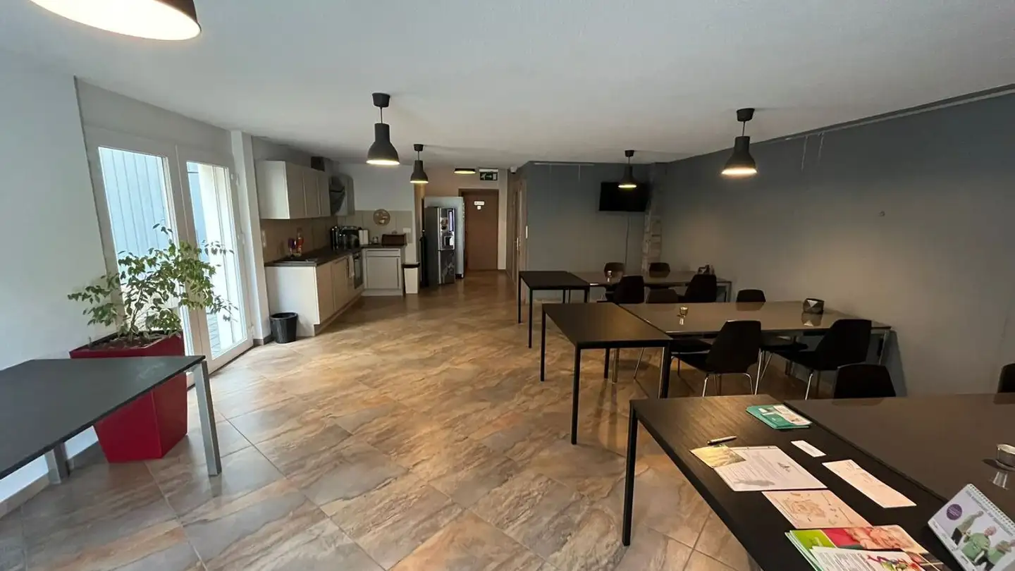 Attic flat for rent - Rue Dos Chez Mérat, 2854 Bassecourt - Photo 3