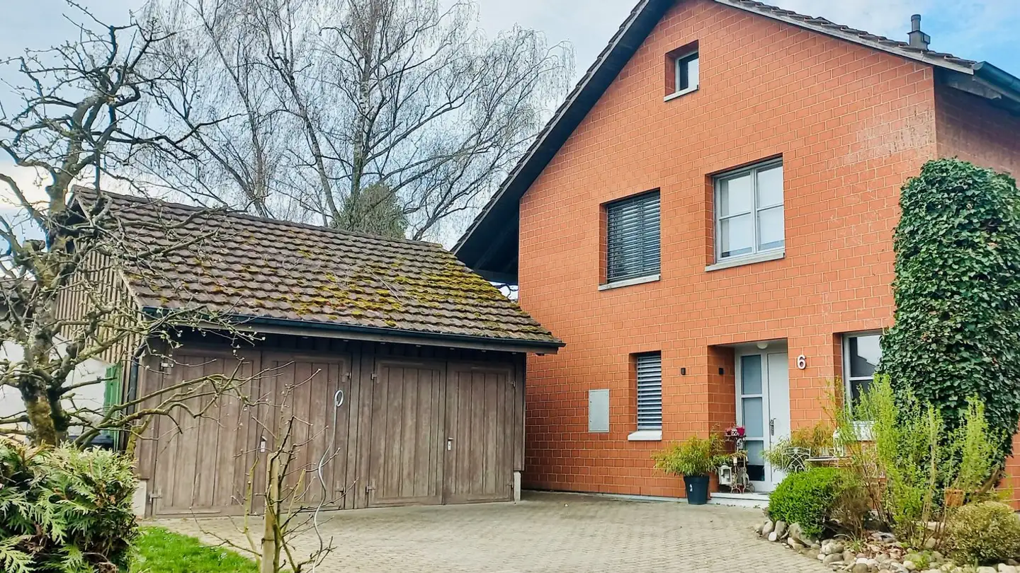 Single house for rent - Helvetierstrasse 6, 4313 Möhlin