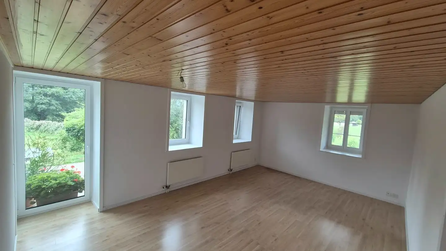 Wohnung mieten - Chemin De La Pésottaz, 1070 Puidoux - Foto 2