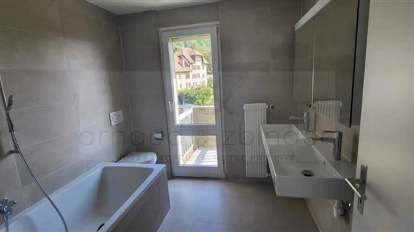 Appartamento in vendita - Rue De La Clef 13b, 2610 St-Imier - Photo 2