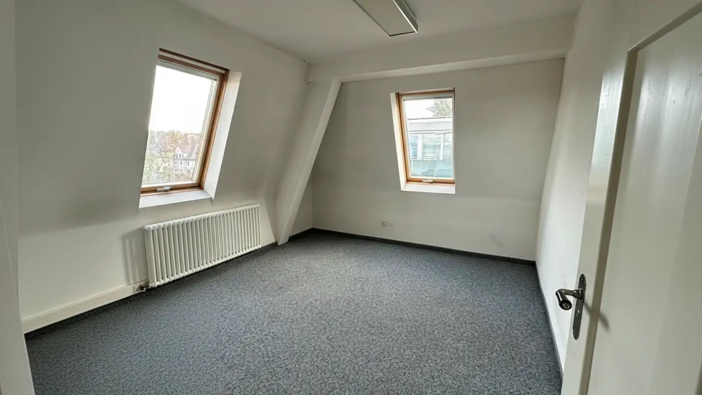 Bürofläche mieten - Zürcherstrasse 9, 8640 Rapperswil SG