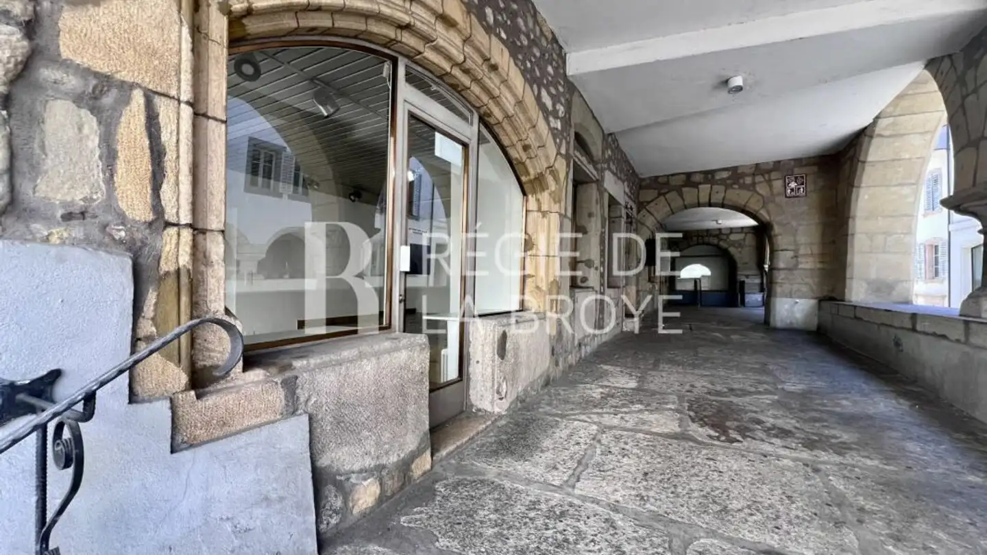 Commerciale in affitto - Rue De L'hôtel De Ville 1, 1470 Estavayer-le-Lac - Foto 3