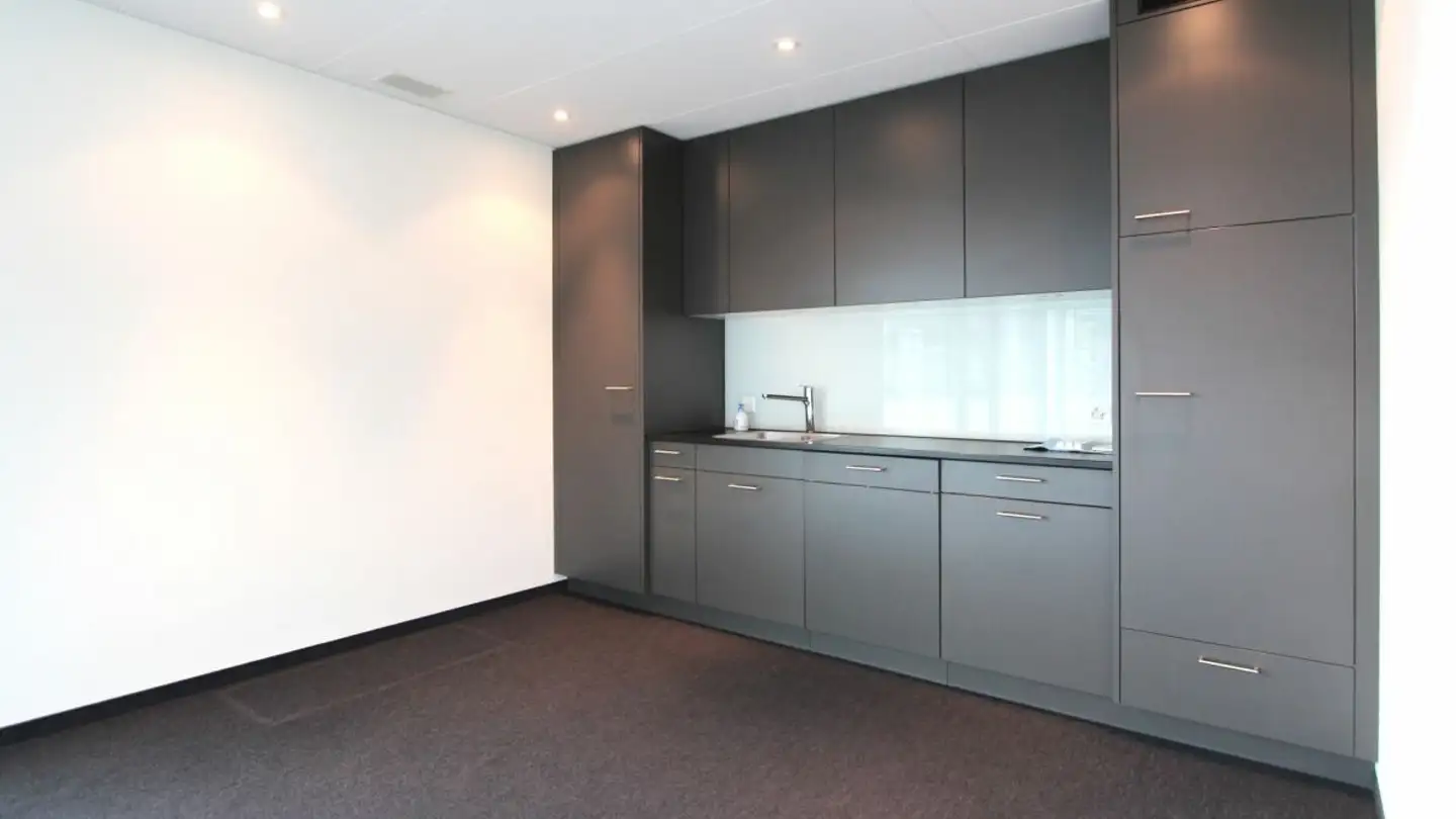 Spazio ufficio in affitto - Zugerstrasse 40, 6314 Unterägeri - Foto 4