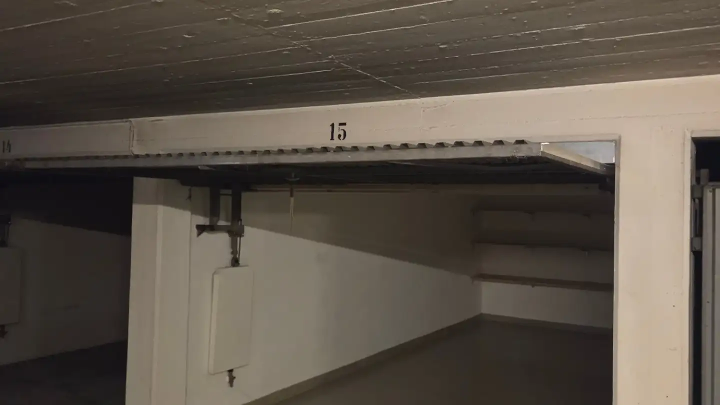 Single garage for sale - 1206 Genève
