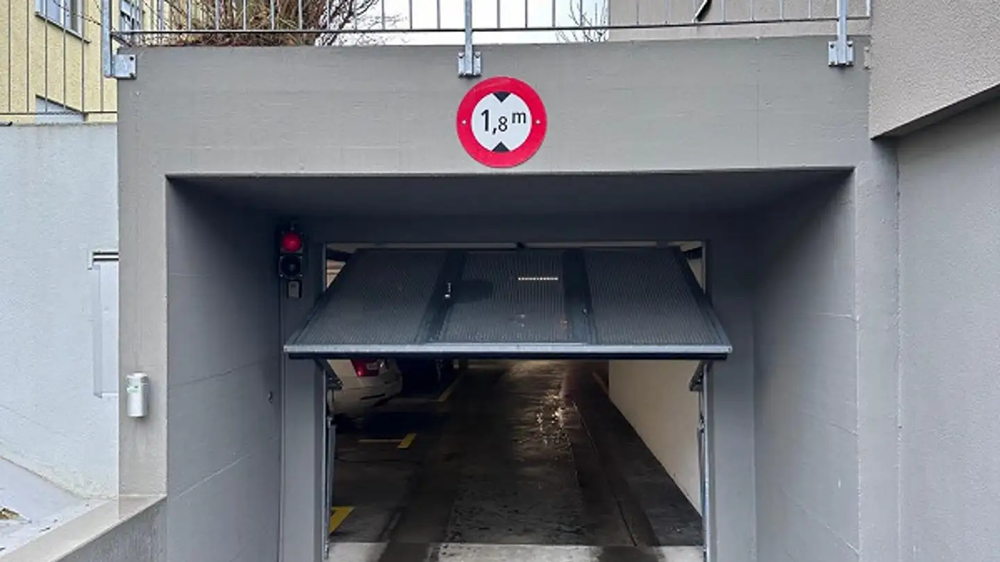 Parcheggio sotterraneo in affitto - Rotbuchstrasse, 8600 Dübendorf