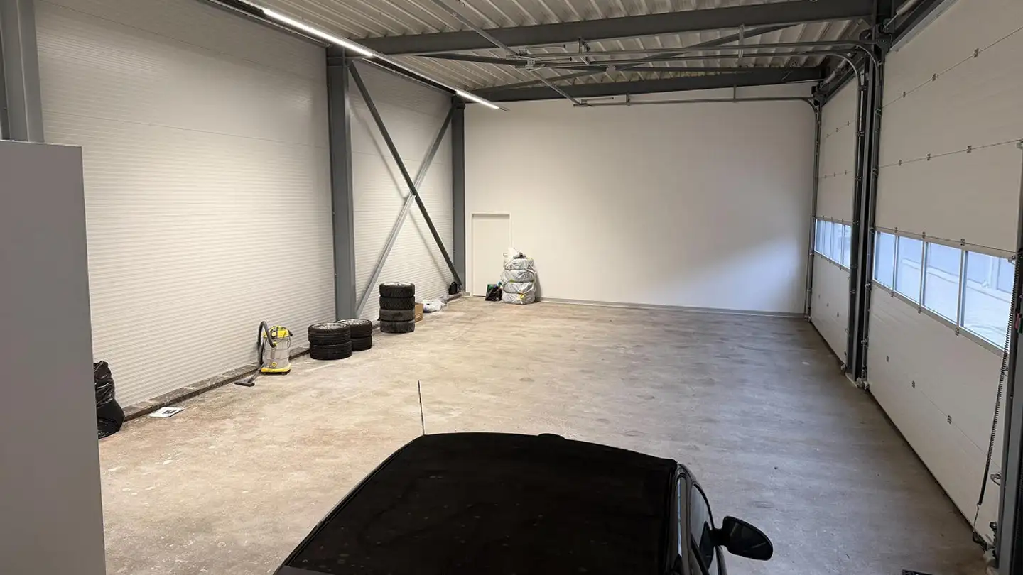 Gewerbe mieten - Diebis 35, 8143 Stallikon - Foto 3