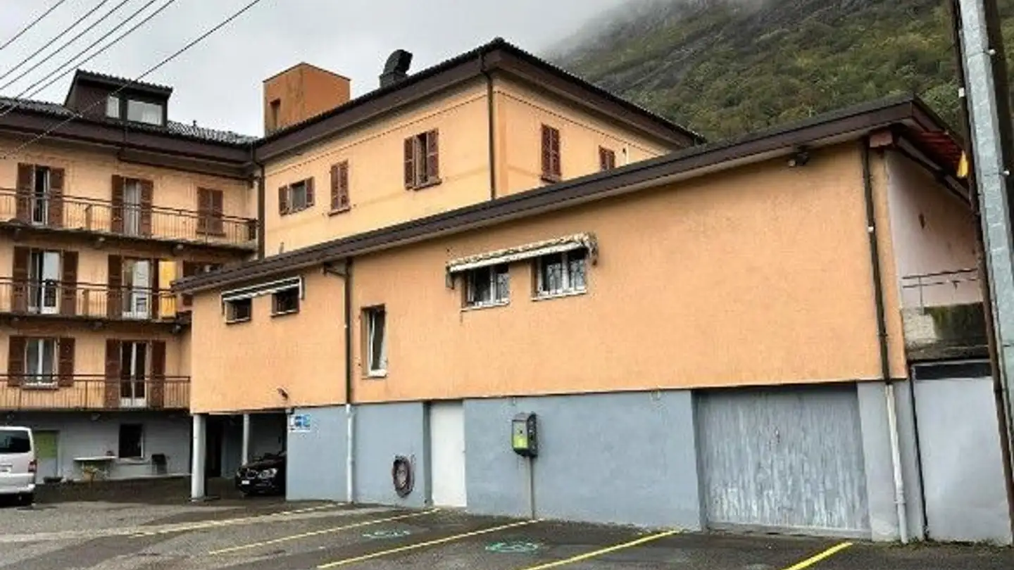 Hôtel à vendre - Via Bellinzona, 6710 Biasca