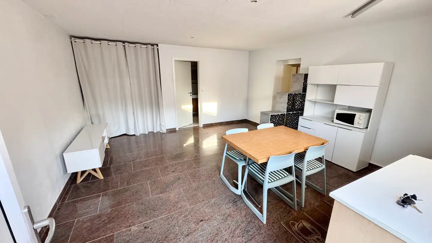 Apartment for rent - Avenue Des Chênes 56, 1906 Charrat - Photo 2