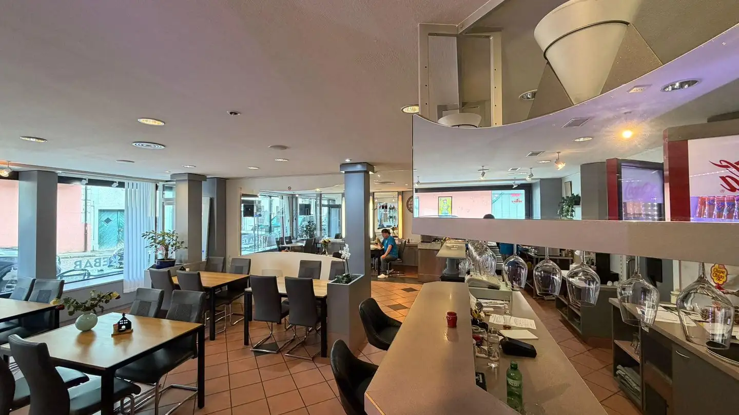 Mischgenutztes Gebäude kaufen - 2740 Moutier - Foto 4