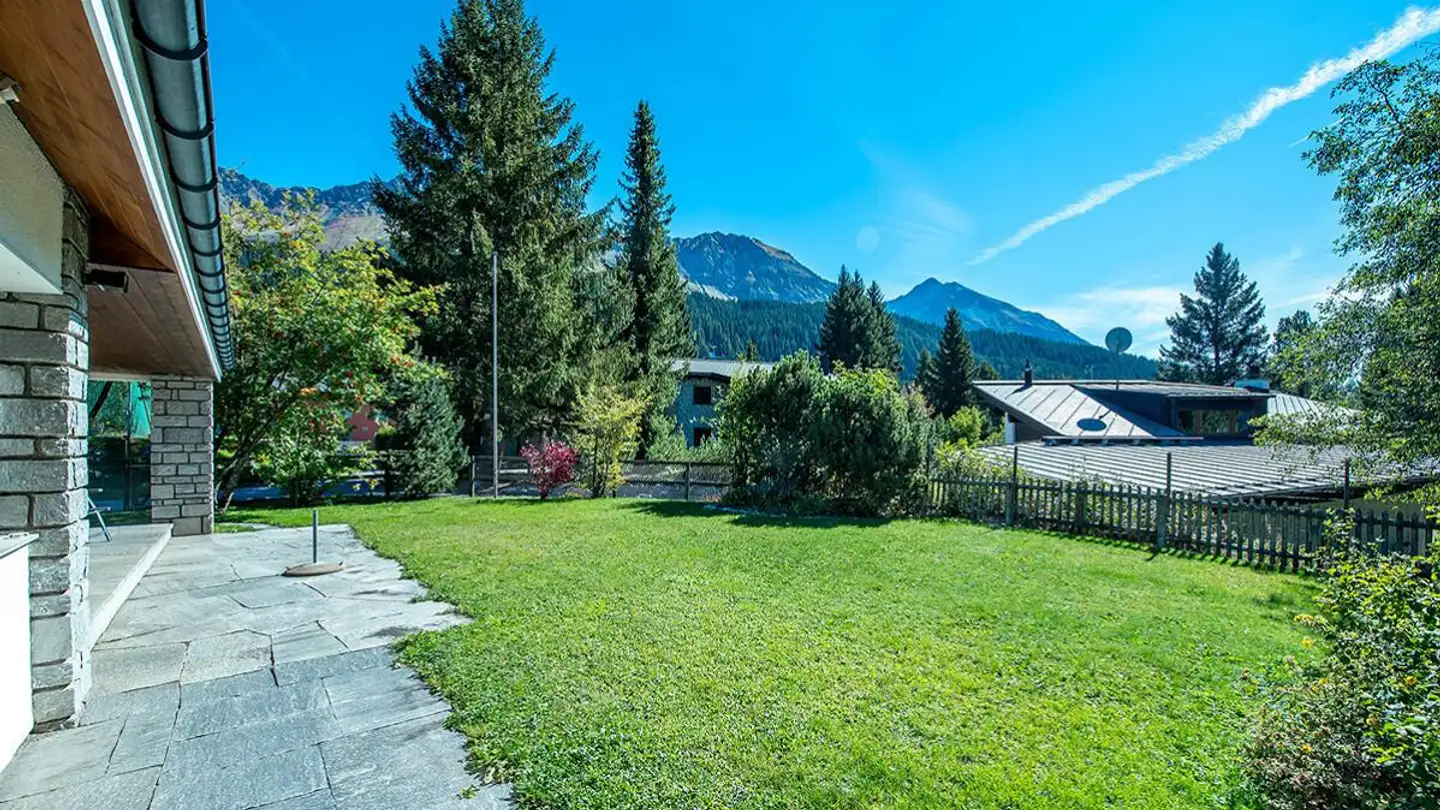 Einfamilienhaus kaufen - 7077 Valbella - Foto 2