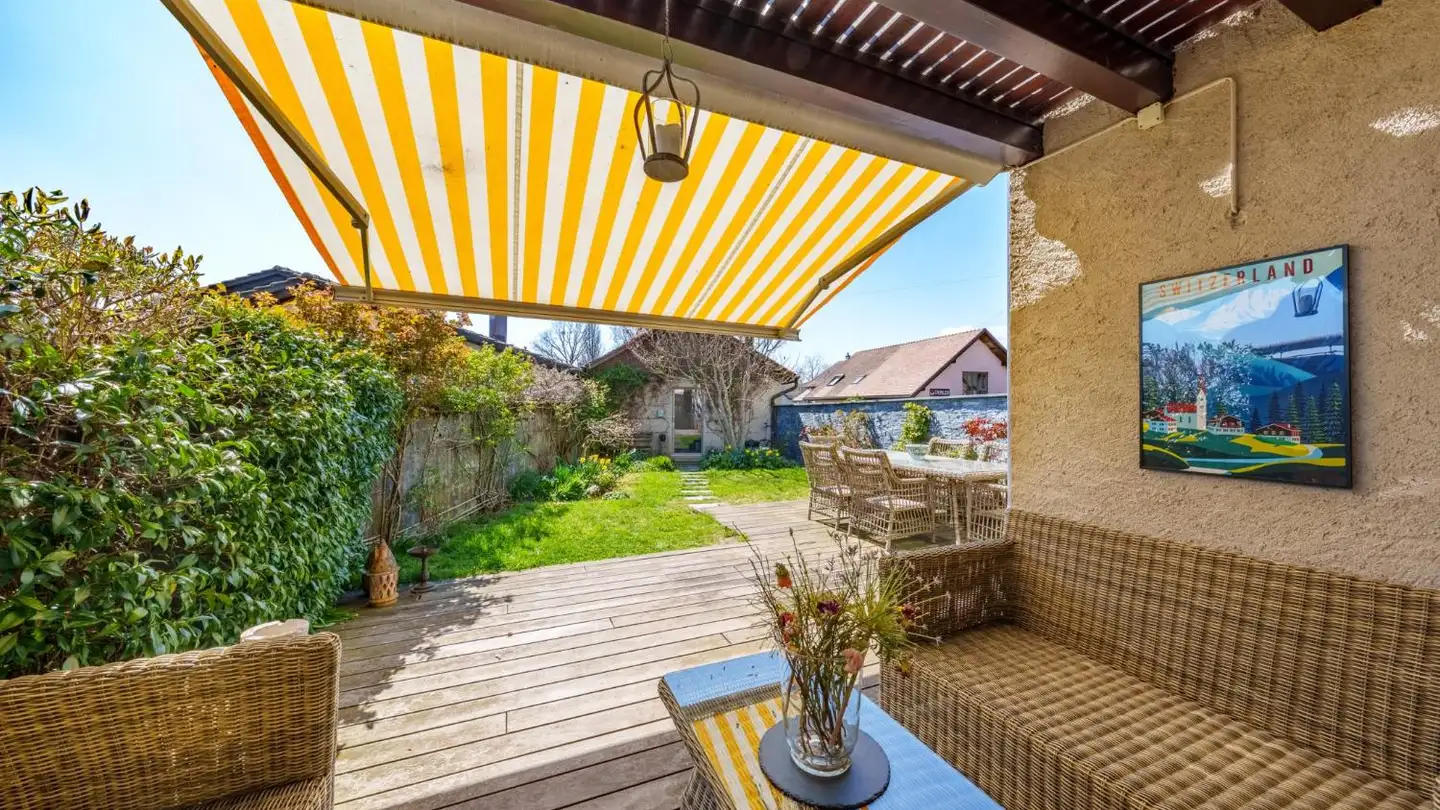 Duplex for sale - 1274 Grens