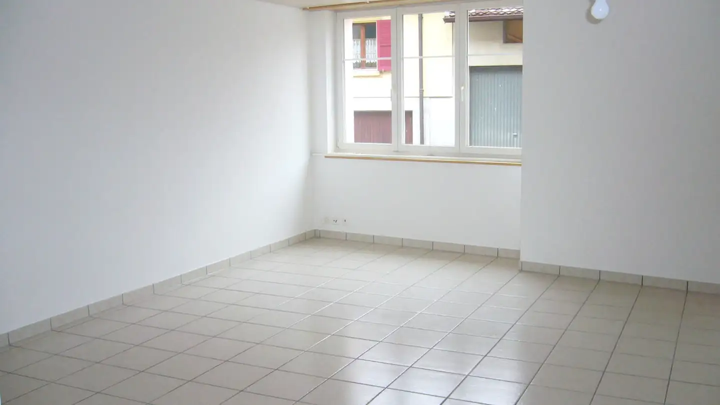Appartement à louer - Rue du Vignoble 18, 2087 Cornaux NE