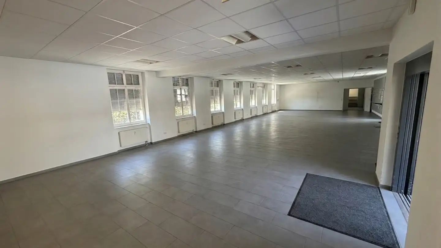 Shop for rent - Bahnhofweg 17, 5610 Wohlen AG - Photo 2