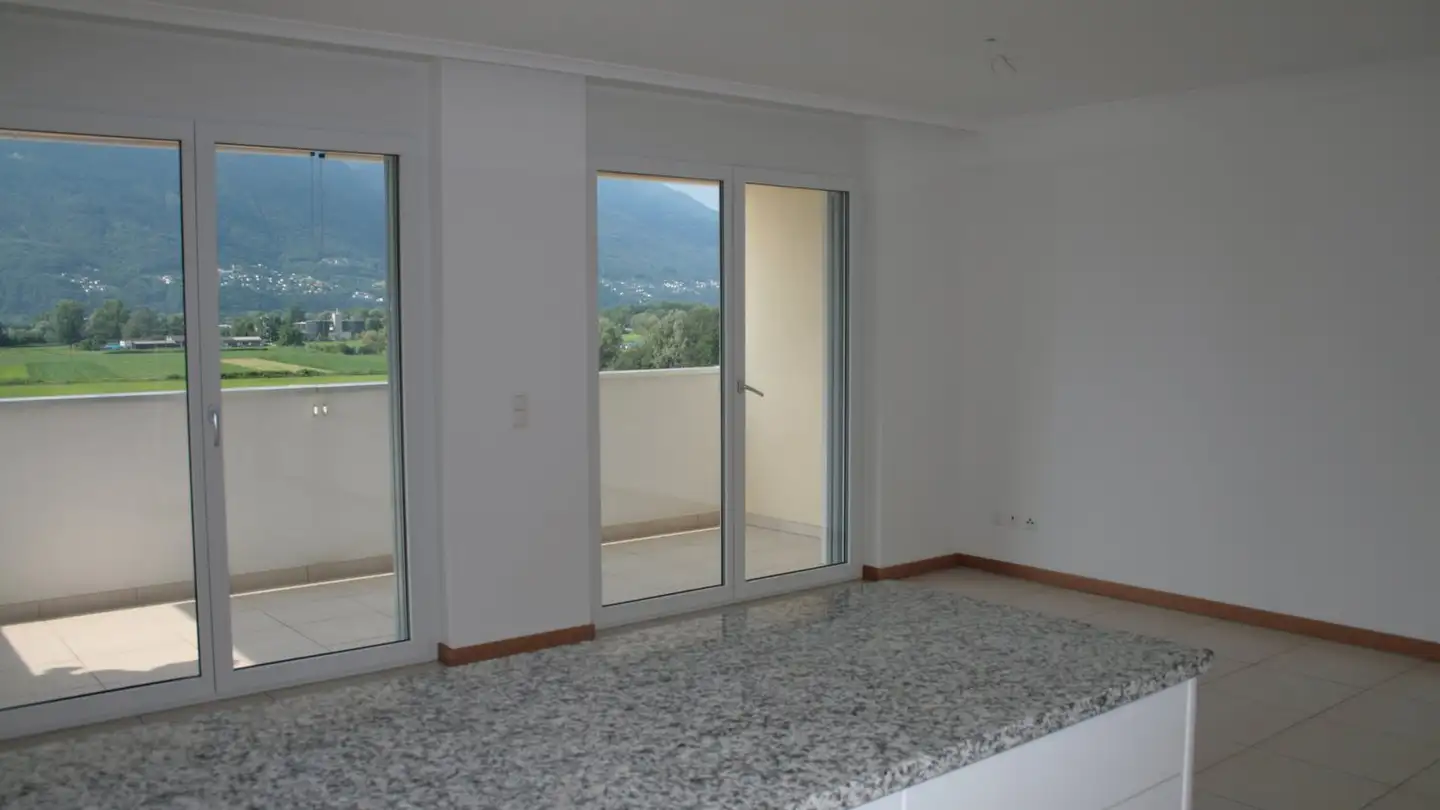 Appartement à louer - Via Al Crespo 2, 6596 Gordola - Photo 4