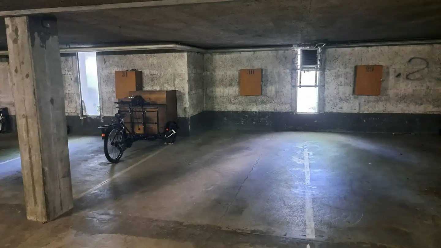 Garage individuel à louer - Sulgenrain 21, 3007 Bern