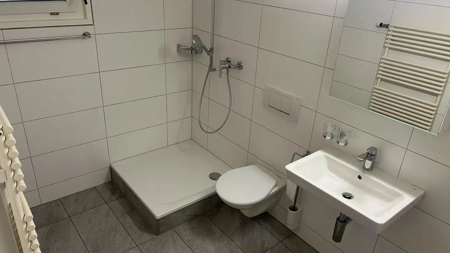 Apartment for rent - Seestrasse 33, 3600 Thun - Photo 2