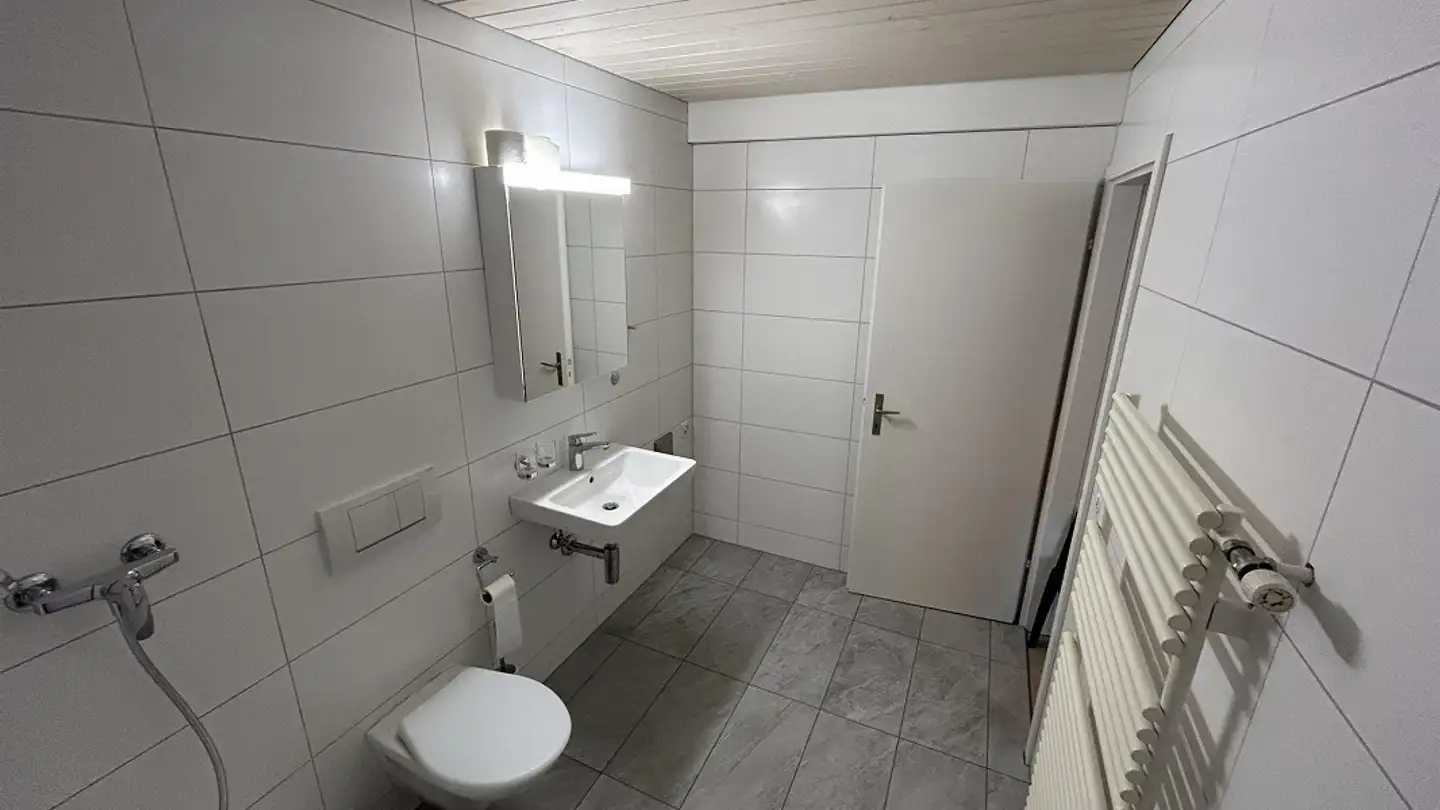 Apartment for rent - Seestrasse 33, 3600 Thun - Photo 3