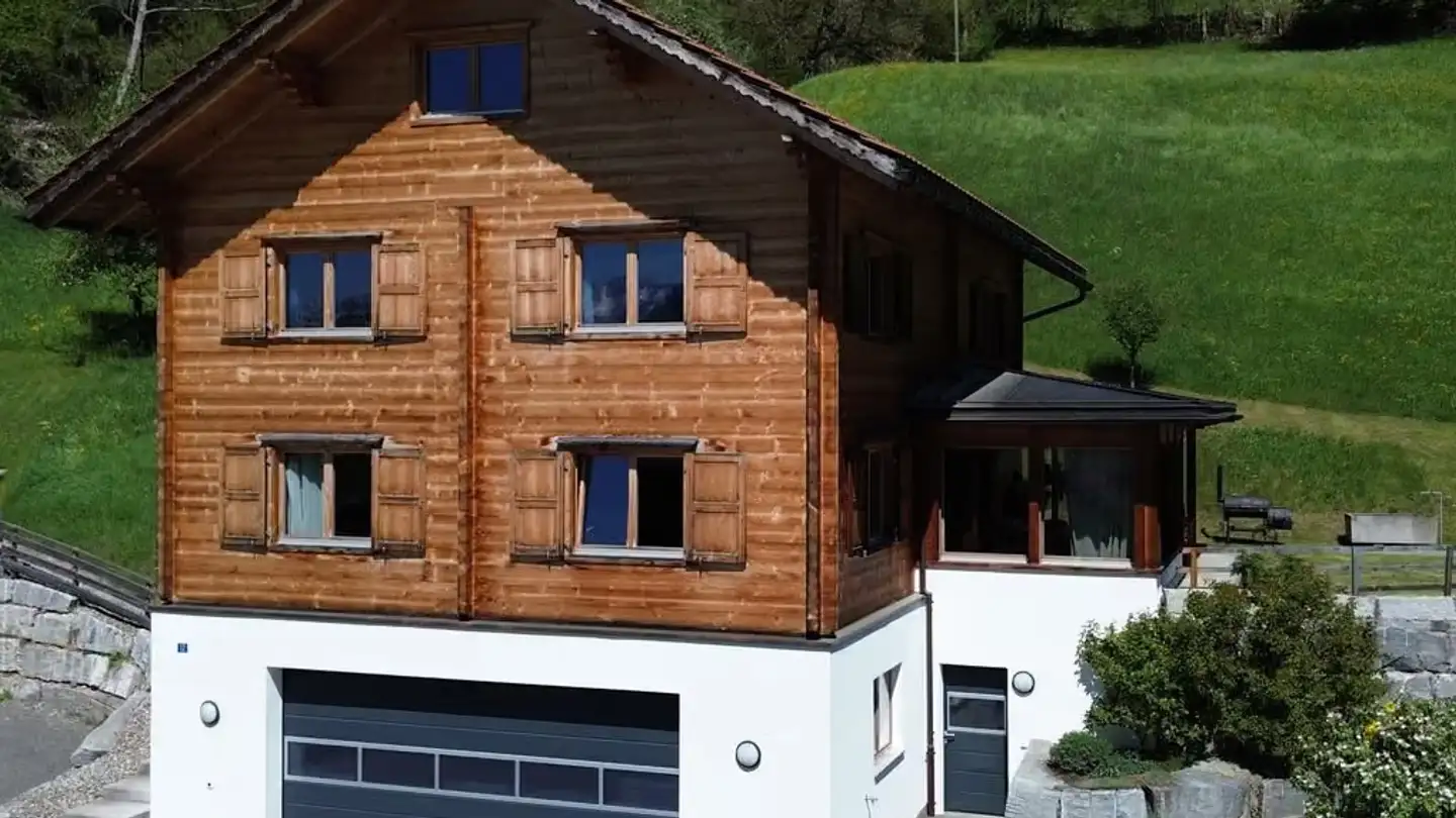 Casa singola in vendita - Bazolisstrasse 12, 7220 Schiers