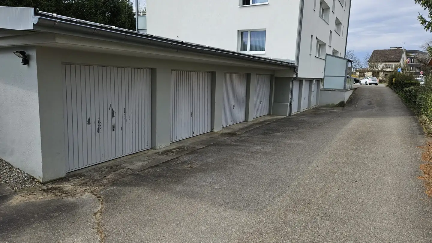 Garage singolo in affitto - Schaffhauserstrasse 19, 8213 Neunkirch