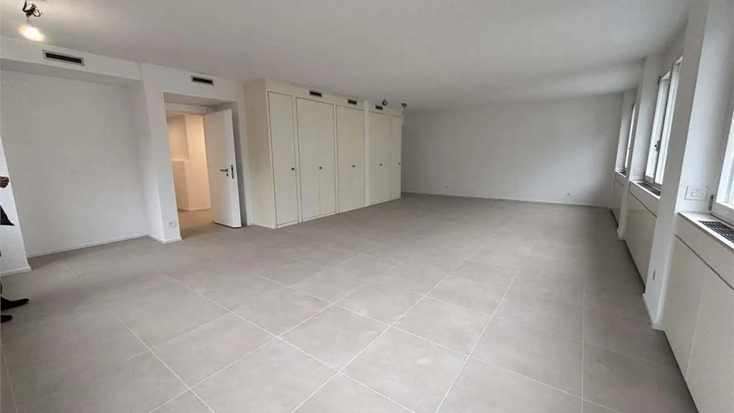 Bureau à louer - 6900 Paradiso